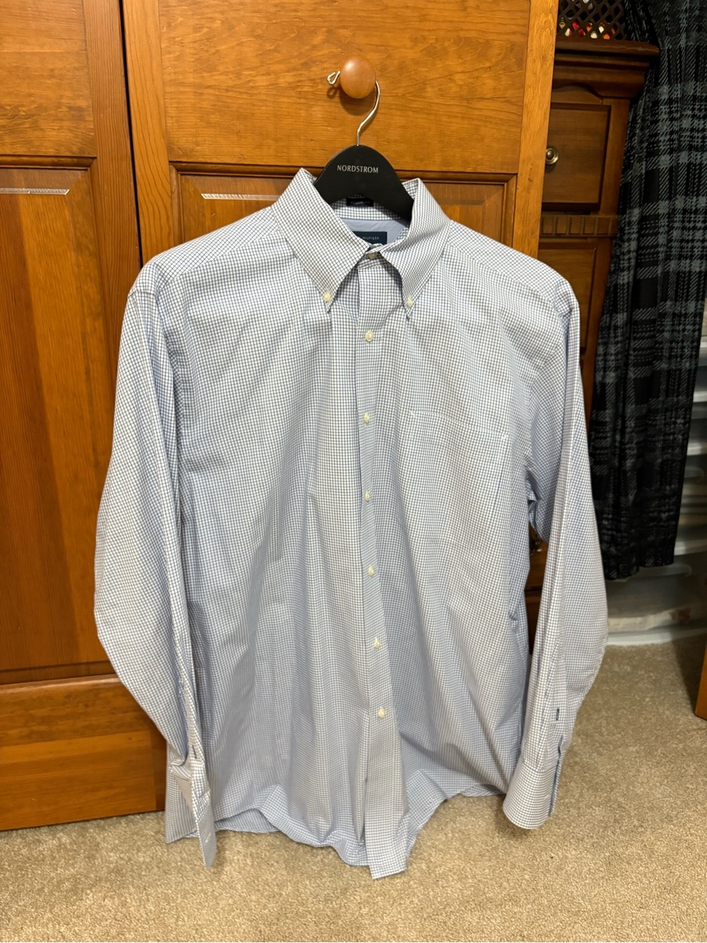 Tommy Hilfiger Men's Blue Micro-Check Button-Down Dress Shirt